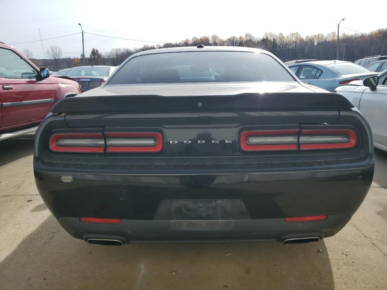 Photo 5 VIN: 2C3CDZAG0JH127818 - DODGE CHALLENGER 