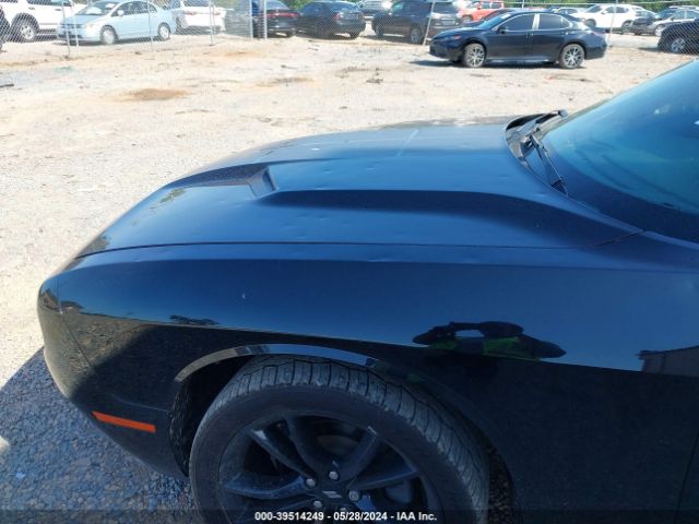 Photo 5 VIN: 2C3CDZAG0JH153030 - DODGE CHALLENGER 