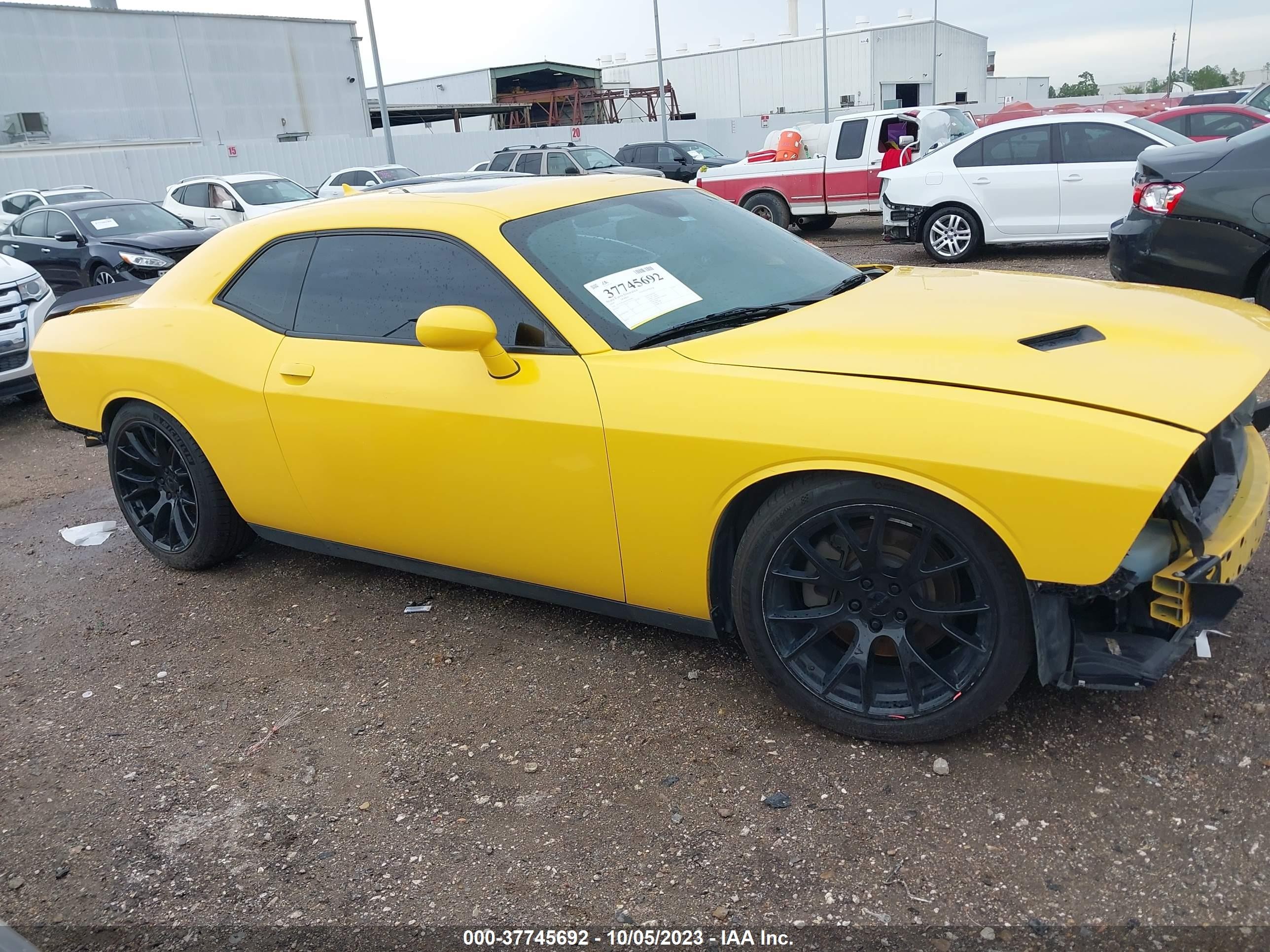 Photo 13 VIN: 2C3CDZAG0JH181944 - DODGE CHALLENGER 