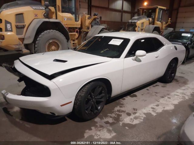 Photo 1 VIN: 2C3CDZAG0JH305209 - DODGE CHALLENGER 