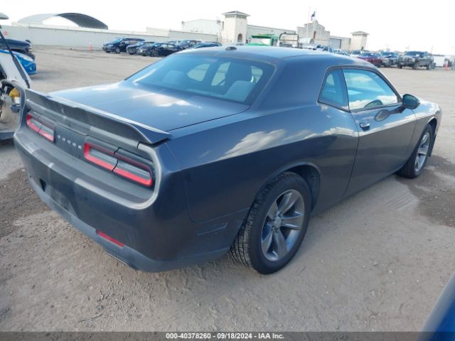 Photo 3 VIN: 2C3CDZAG0KH525659 - DODGE CHALLENGER 