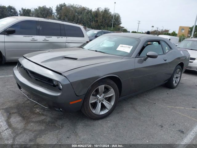 Photo 1 VIN: 2C3CDZAG0KH669762 - DODGE CHALLENGER 