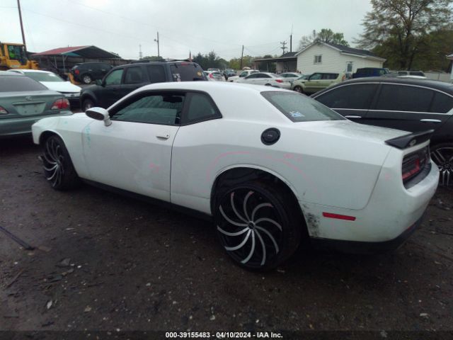 Photo 2 VIN: 2C3CDZAG0KH730737 - DODGE CHALLENGER 