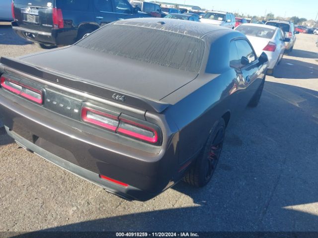 Photo 3 VIN: 2C3CDZAG0KH744752 - DODGE CHALLENGER 