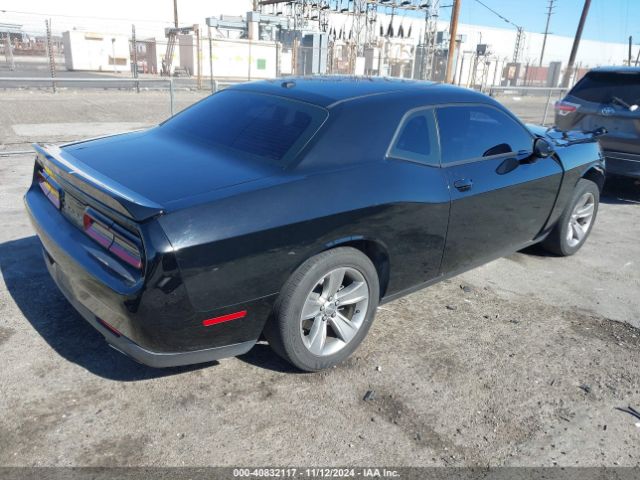 Photo 3 VIN: 2C3CDZAG0LH105563 - DODGE CHALLENGER 