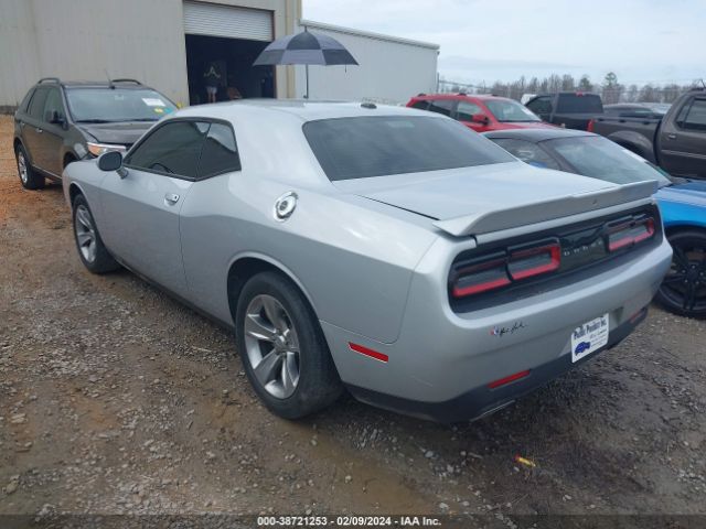 Photo 2 VIN: 2C3CDZAG0LH142824 - DODGE CHALLENGER 