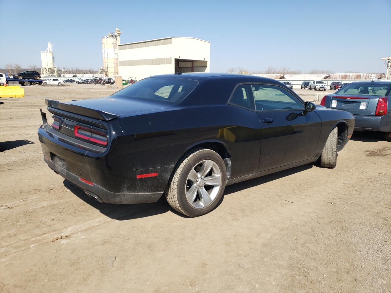 Photo 2 VIN: 2C3CDZAG0MH533294 - DODGE CHALLENGER 