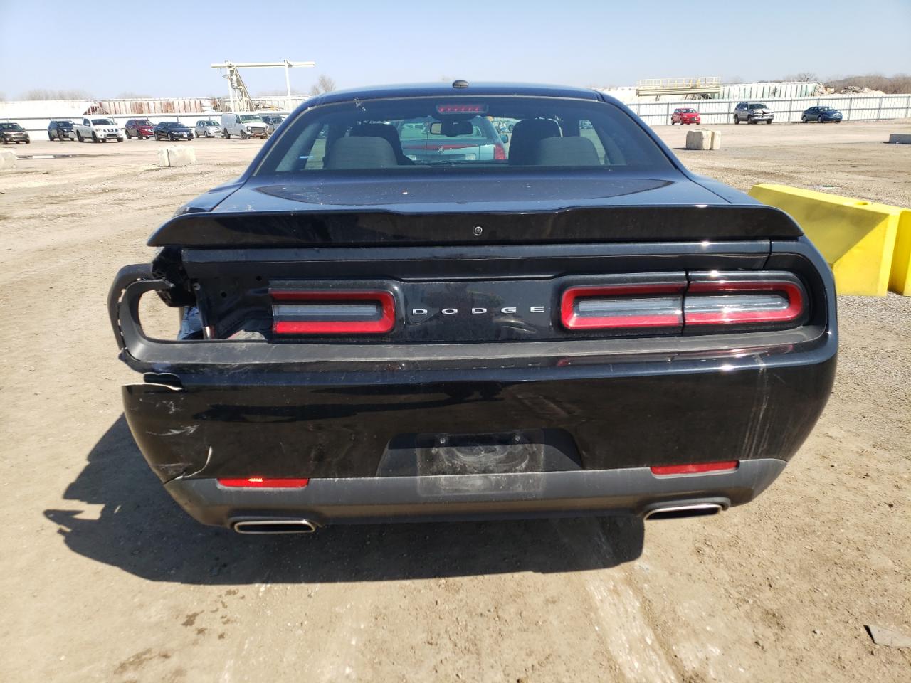 Photo 5 VIN: 2C3CDZAG0MH533294 - DODGE CHALLENGER 