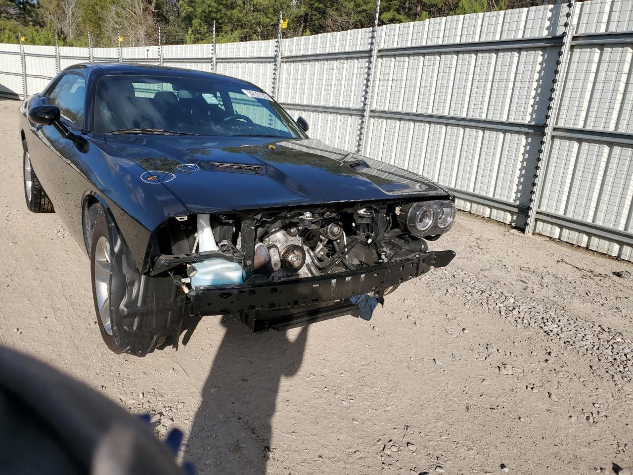 Photo 4 VIN: 2C3CDZAG0NH265638 - DODGE CHALLENGER 