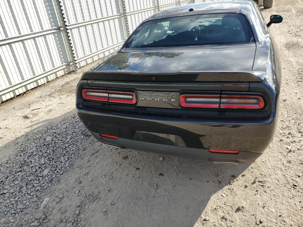 Photo 5 VIN: 2C3CDZAG0NH265638 - DODGE CHALLENGER 