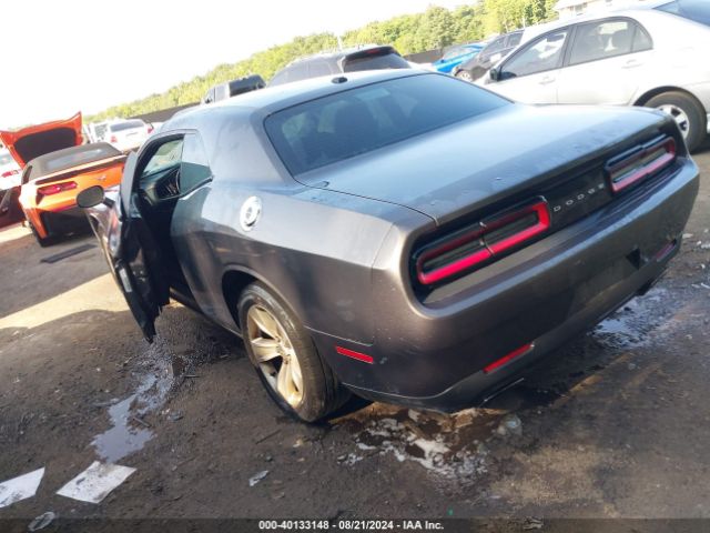 Photo 2 VIN: 2C3CDZAG1GH113466 - DODGE CHALLENGER 