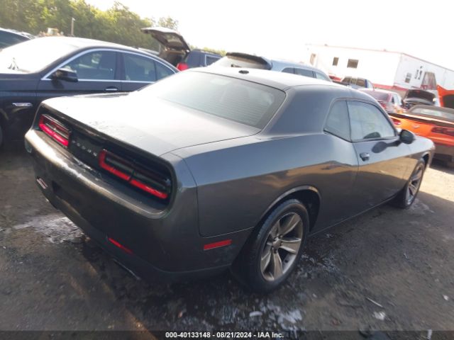 Photo 3 VIN: 2C3CDZAG1GH113466 - DODGE CHALLENGER 