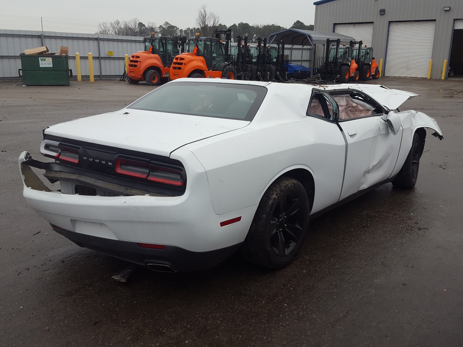 Photo 3 VIN: 2C3CDZAG1GH254750 - DODGE CHALLENGER 