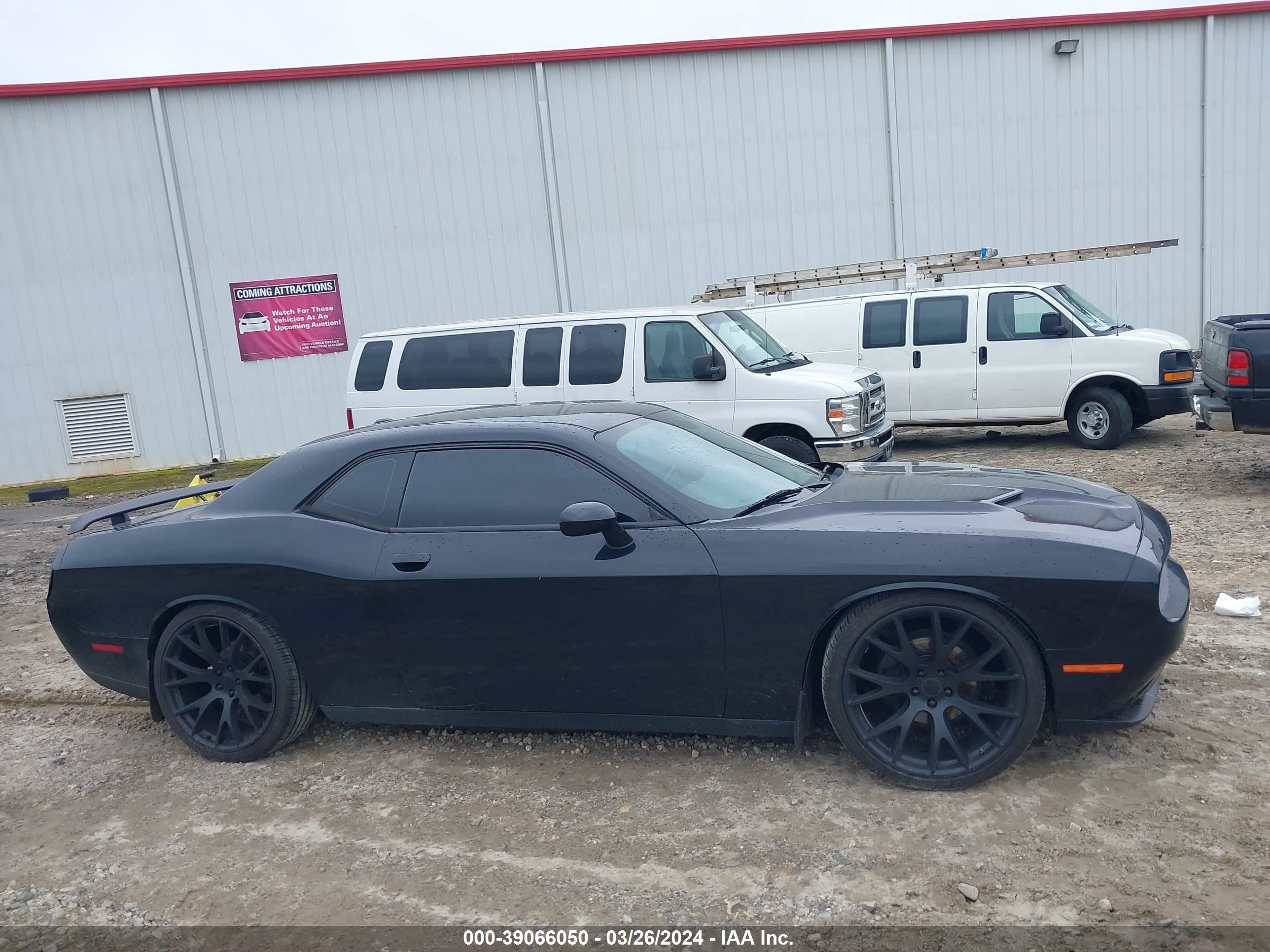 Photo 12 VIN: 2C3CDZAG1GH344643 - DODGE CHALLENGER 