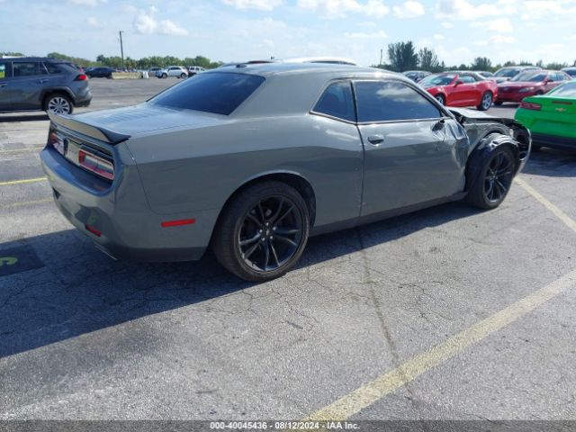 Photo 3 VIN: 2C3CDZAG1HH508863 - DODGE CHALLENGER 