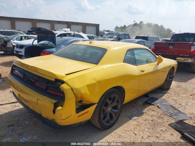 Photo 3 VIN: 2C3CDZAG1JH132204 - DODGE CHALLENGER 