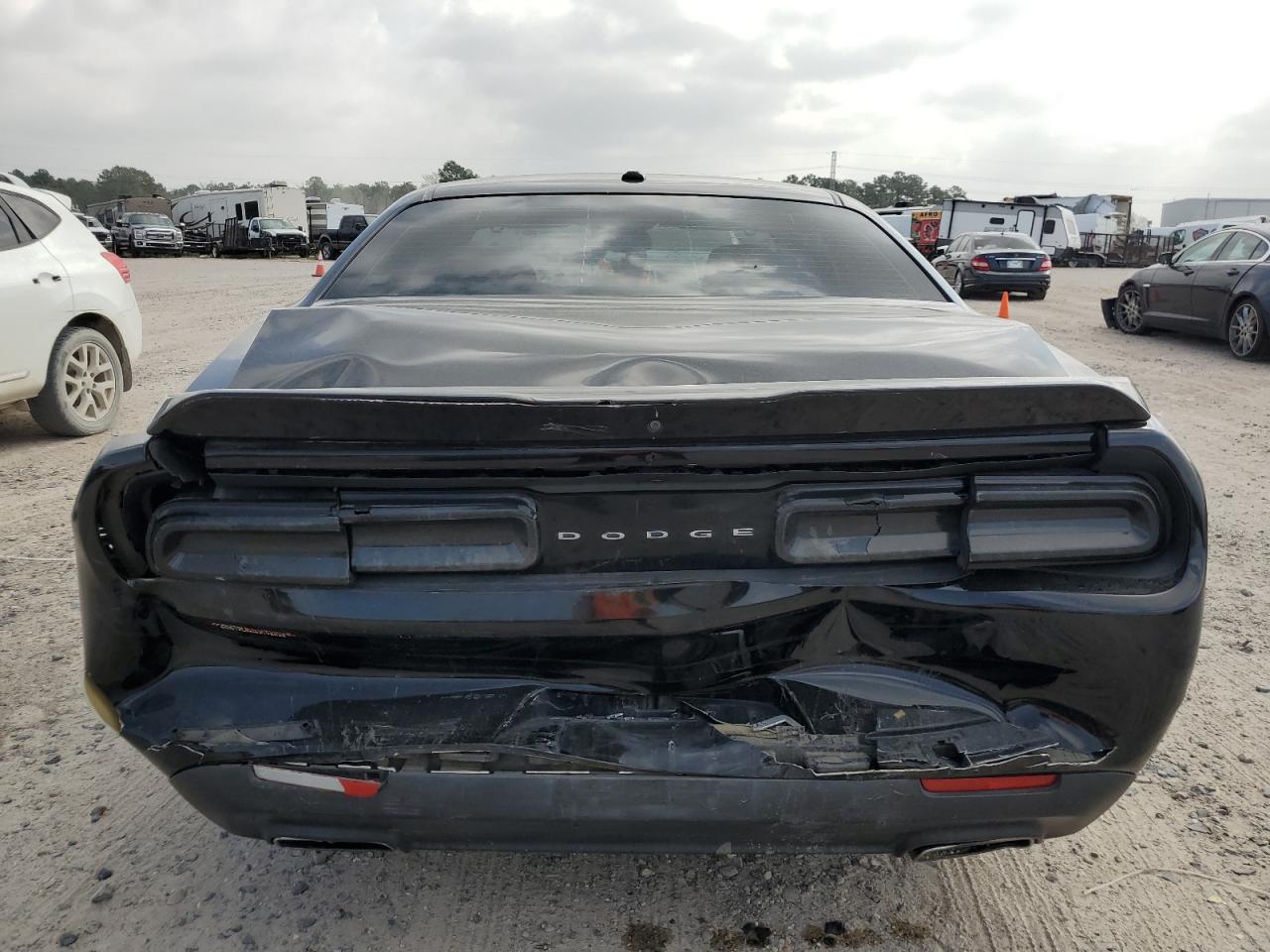 Photo 5 VIN: 2C3CDZAG1JH242718 - DODGE CHALLENGER 