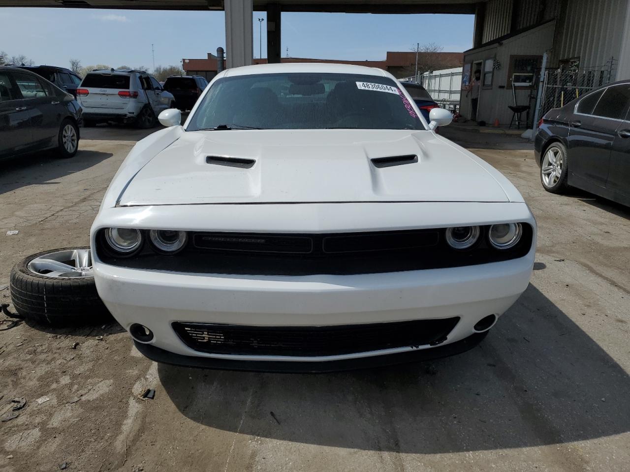 Photo 4 VIN: 2C3CDZAG1JH252455 - DODGE CHALLENGER 