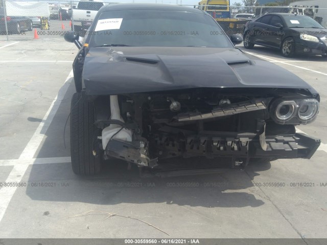 Photo 5 VIN: 2C3CDZAG1JH321645 - DODGE CHALLENGER 