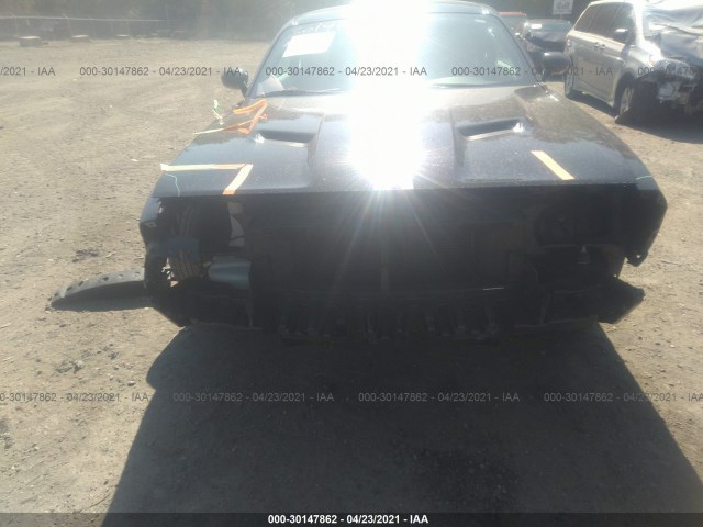 Photo 5 VIN: 2C3CDZAG1KH642120 - DODGE CHALLENGER 