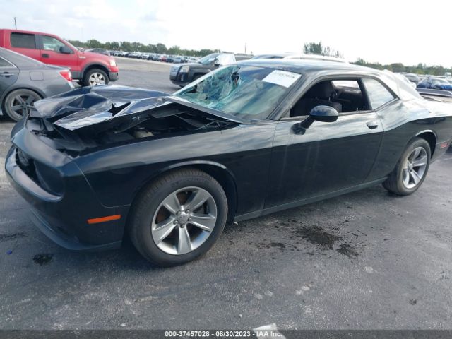 Photo 1 VIN: 2C3CDZAG1KH669172 - DODGE CHALLENGER 