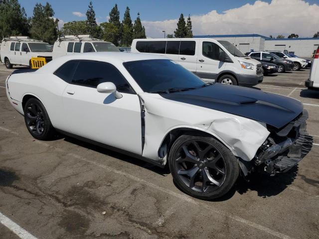 Photo 3 VIN: 2C3CDZAG1LH239840 - DODGE CHALLENGER 