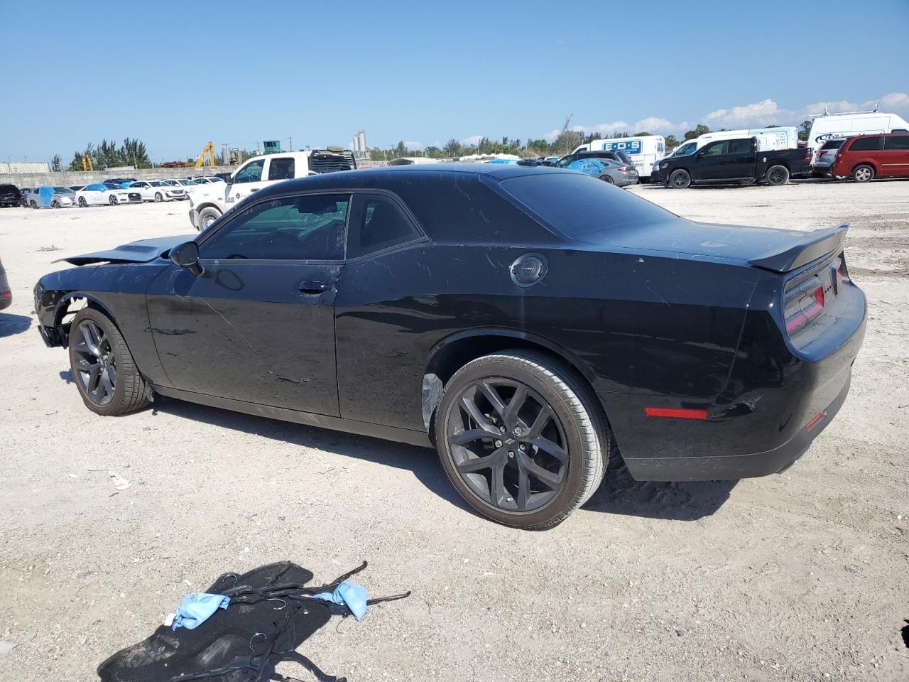 Photo 1 VIN: 2C3CDZAG1PH554031 - DODGE CHALLENGER 