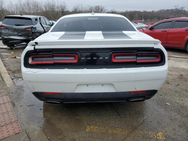 Photo 5 VIN: 2C3CDZAG2GH202592 - DODGE CHALLENGER 