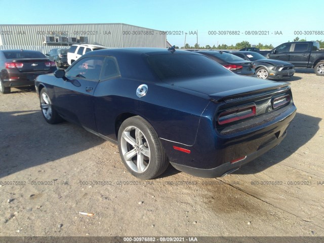 Photo 2 VIN: 2C3CDZAG2GH256832 - DODGE CHALLENGER 