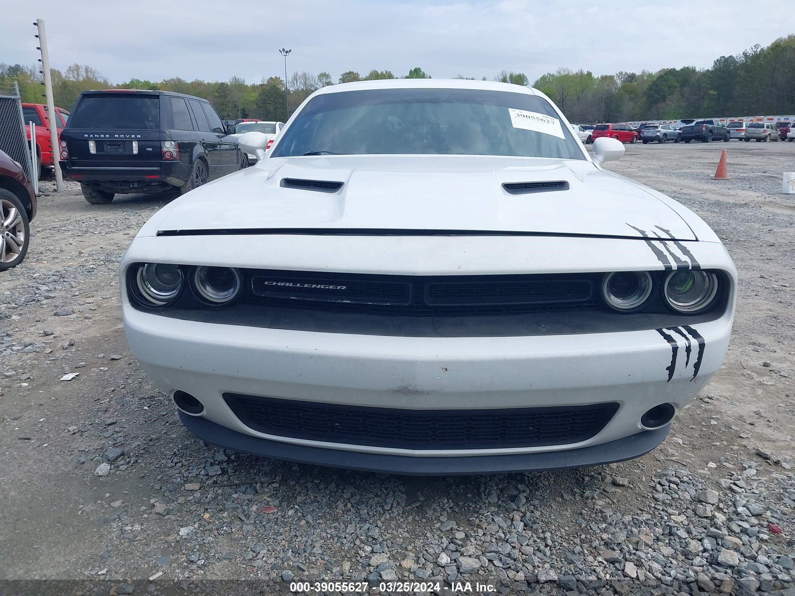 Photo 10 VIN: 2C3CDZAG2GH284761 - DODGE CHALLENGER 