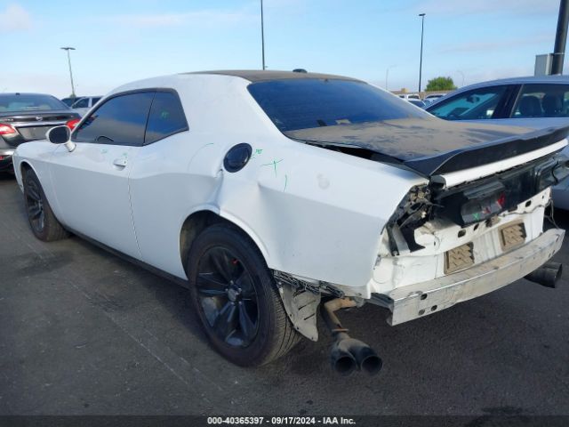 Photo 2 VIN: 2C3CDZAG2HH658643 - DODGE CHALLENGER 