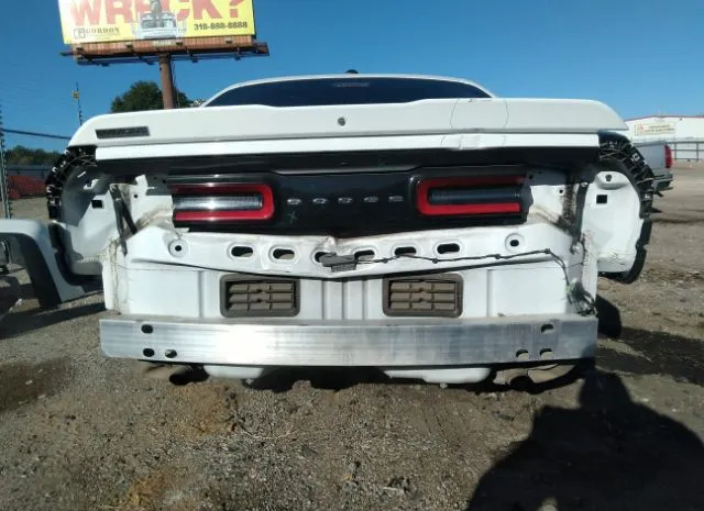 Photo 5 VIN: 2C3CDZAG2JH112091 - DODGE CHALLENGER 