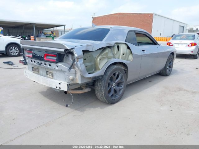 Photo 5 VIN: 2C3CDZAG2JH132423 - DODGE CHALLENGER 