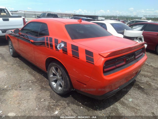 Photo 2 VIN: 2C3CDZAG2JH183355 - DODGE CHALLENGER 