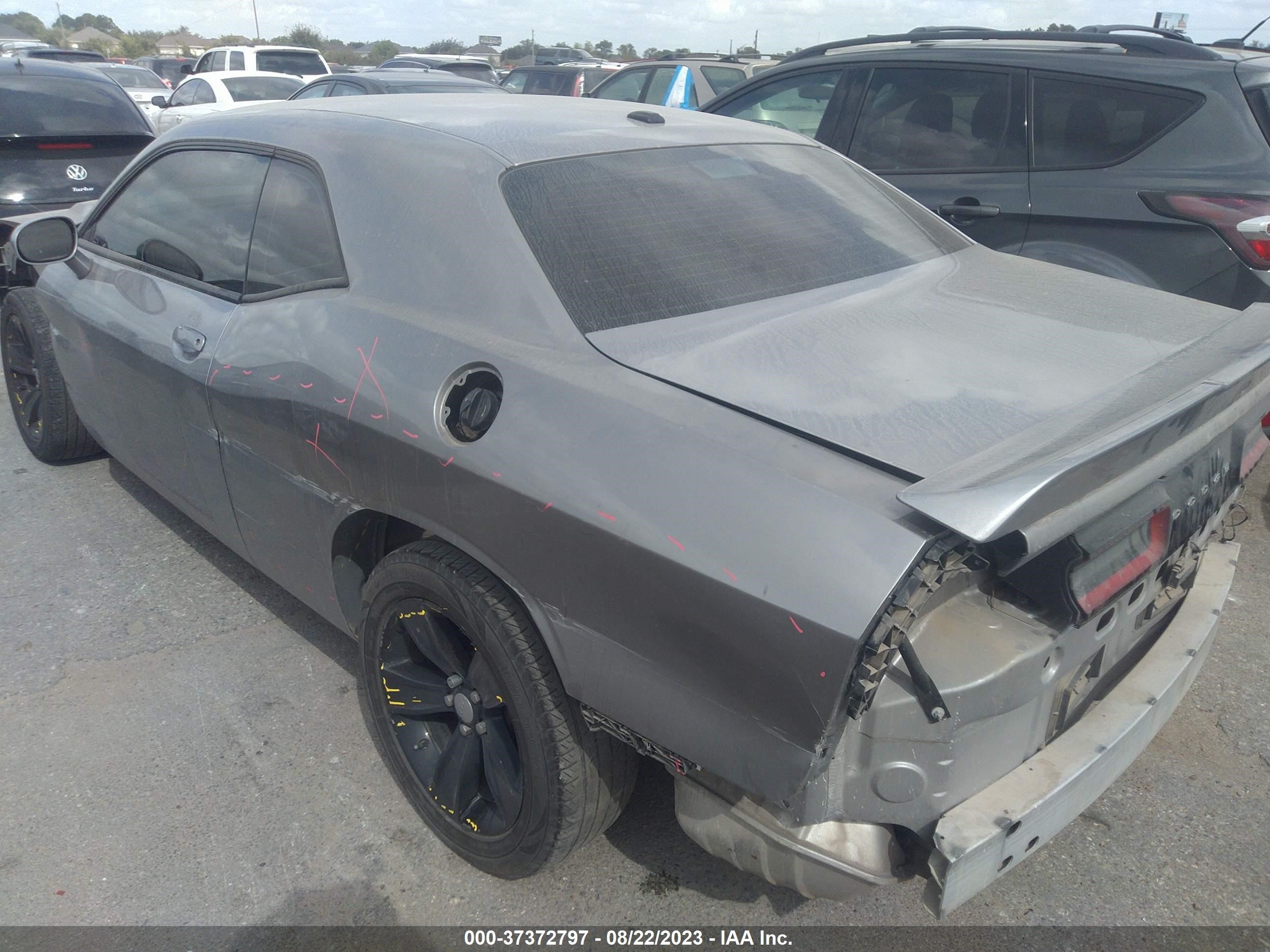 Photo 2 VIN: 2C3CDZAG2JH237513 - DODGE CHALLENGER 