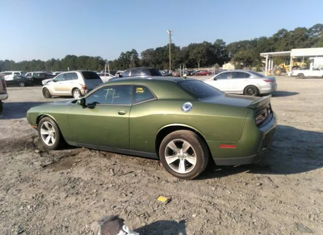 Photo 2 VIN: 2C3CDZAG2JH246566 - DODGE CHALLENGER 