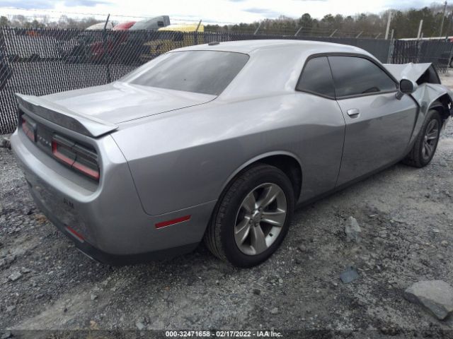 Photo 3 VIN: 2C3CDZAG2JH317720 - DODGE CHALLENGER 