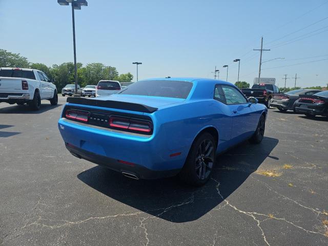 Photo 3 VIN: 2C3CDZAG2KH557612 - DODGE CHALLENGER 