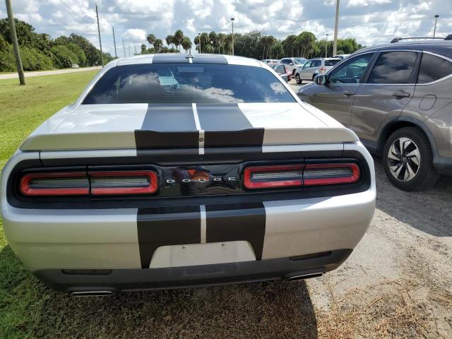 Photo 5 VIN: 2C3CDZAG2KH636195 - DODGE CHALLENGER 