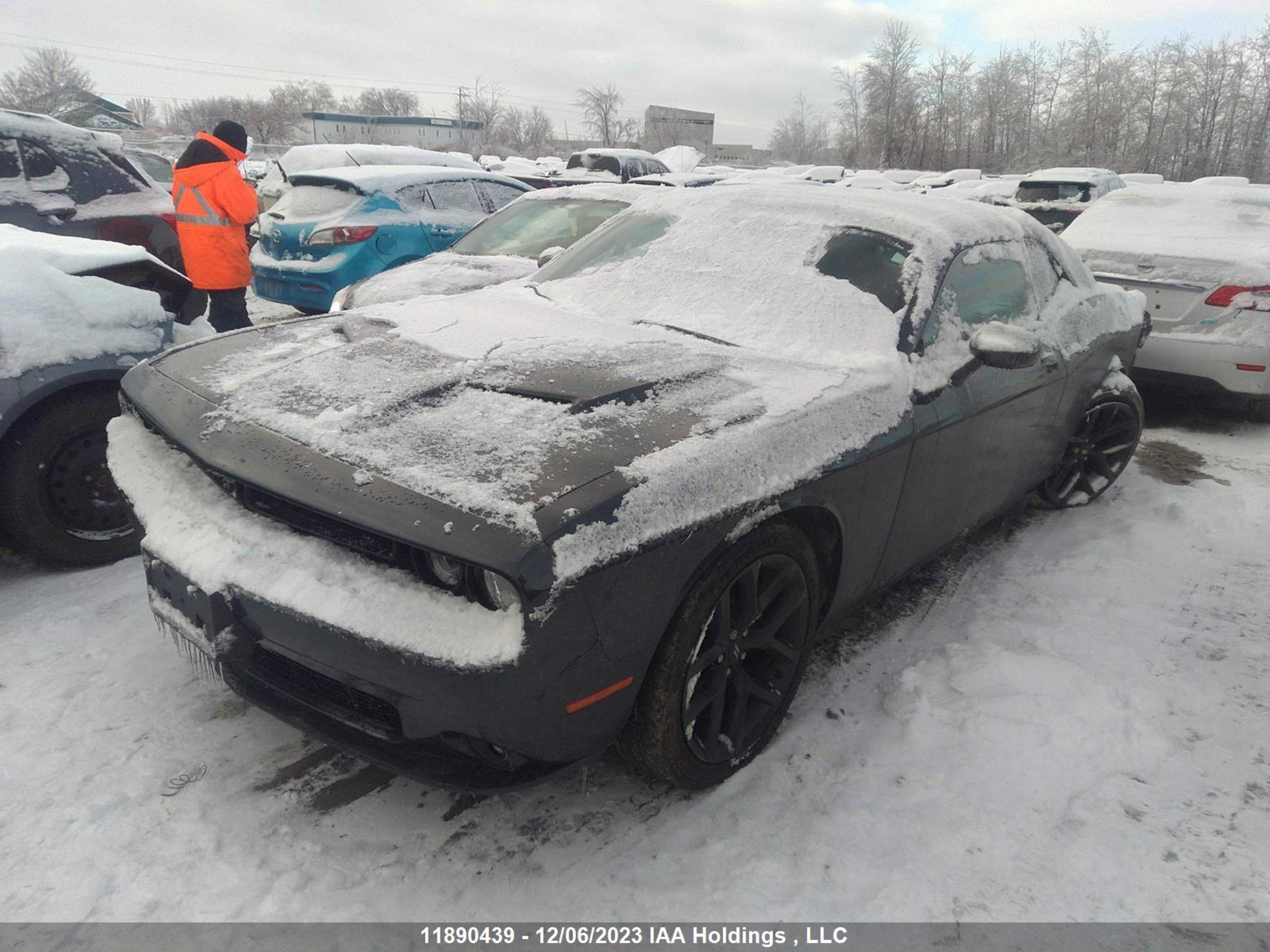 Photo 1 VIN: 2C3CDZAG2KH640666 - DODGE CHALLENGER 