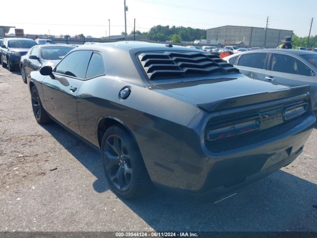 Photo 2 VIN: 2C3CDZAG2LH240186 - DODGE CHALLENGER 