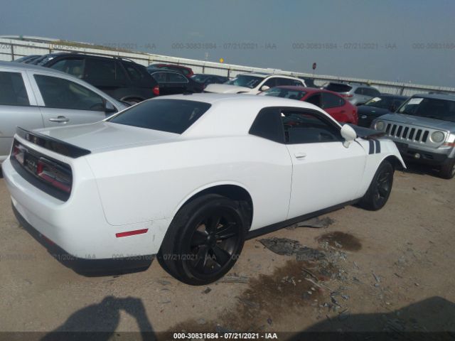 Photo 3 VIN: 2C3CDZAG3FH767741 - DODGE CHALLENGER 