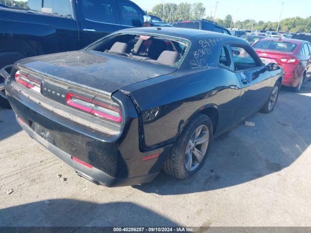Photo 3 VIN: 2C3CDZAG3FH775340 - DODGE CHALLENGER 