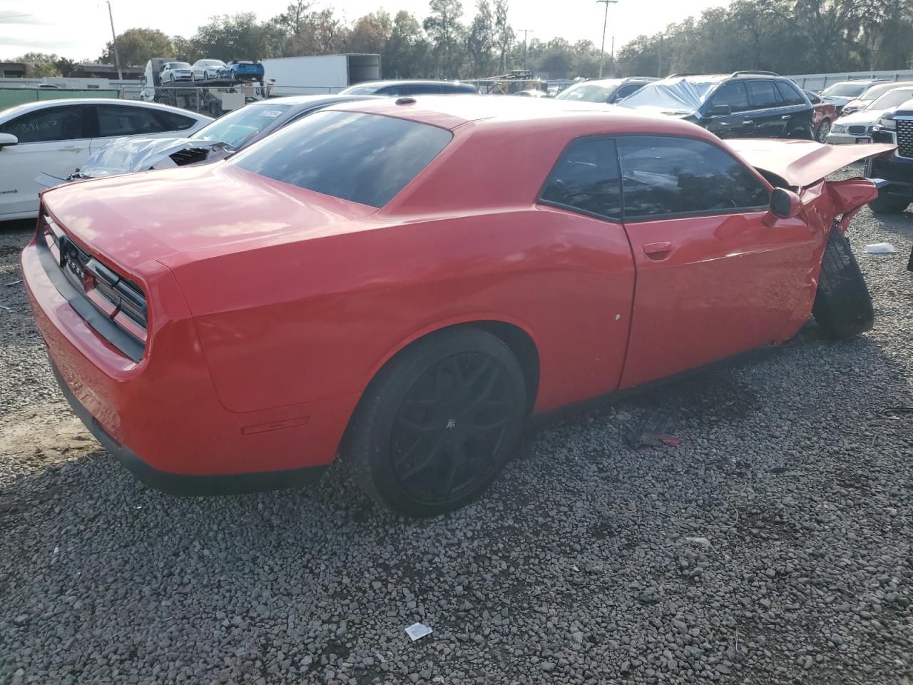 Photo 2 VIN: 2C3CDZAG3FH850120 - DODGE CHALLENGER 