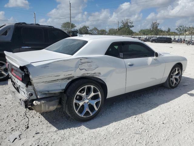 Photo 2 VIN: 2C3CDZAG3GH120158 - DODGE CHALLENGER 