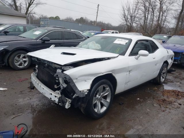 Photo 1 VIN: 2C3CDZAG3GH184104 - DODGE CHALLENGER 