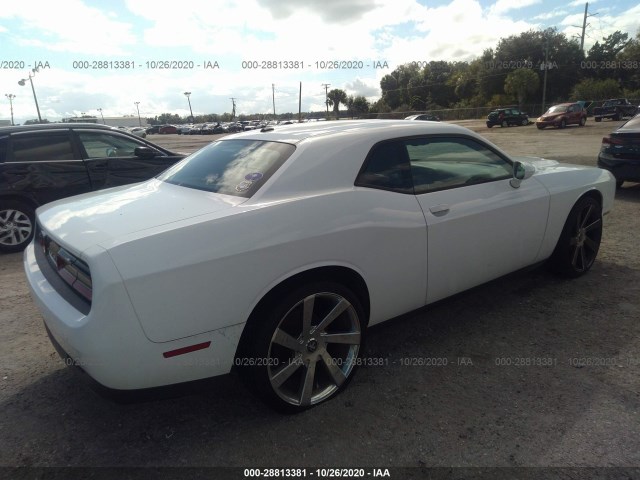 Photo 3 VIN: 2C3CDZAG3GH209633 - DODGE CHALLENGER 