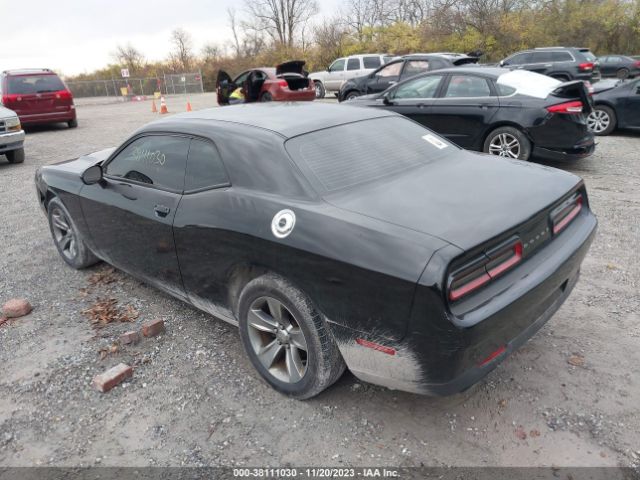 Photo 2 VIN: 2C3CDZAG3GH236489 - DODGE CHALLENGER 