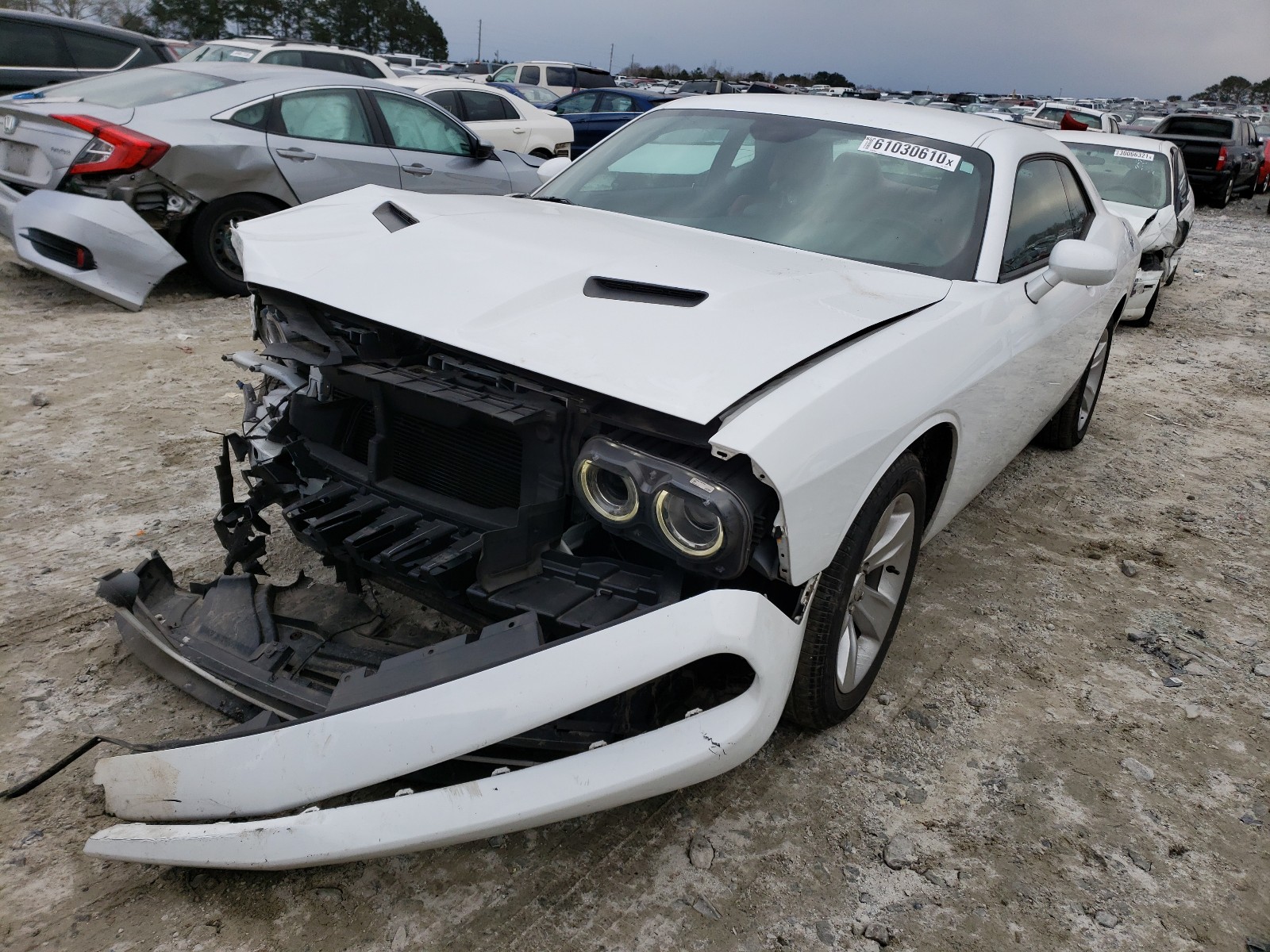 Photo 1 VIN: 2C3CDZAG3GH264731 - DODGE CHALLENGER 