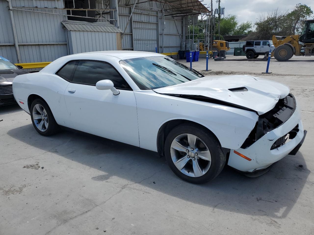 Photo 3 VIN: 2C3CDZAG3GH290777 - DODGE CHALLENGER 